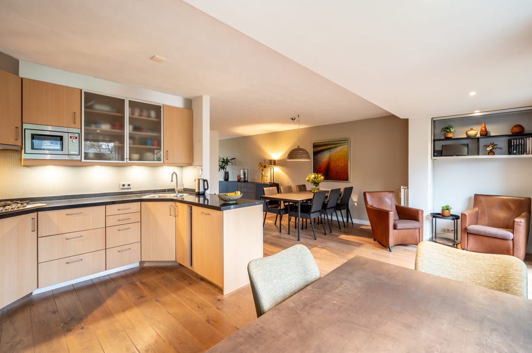 Photo 13 of Van Emsthof 8