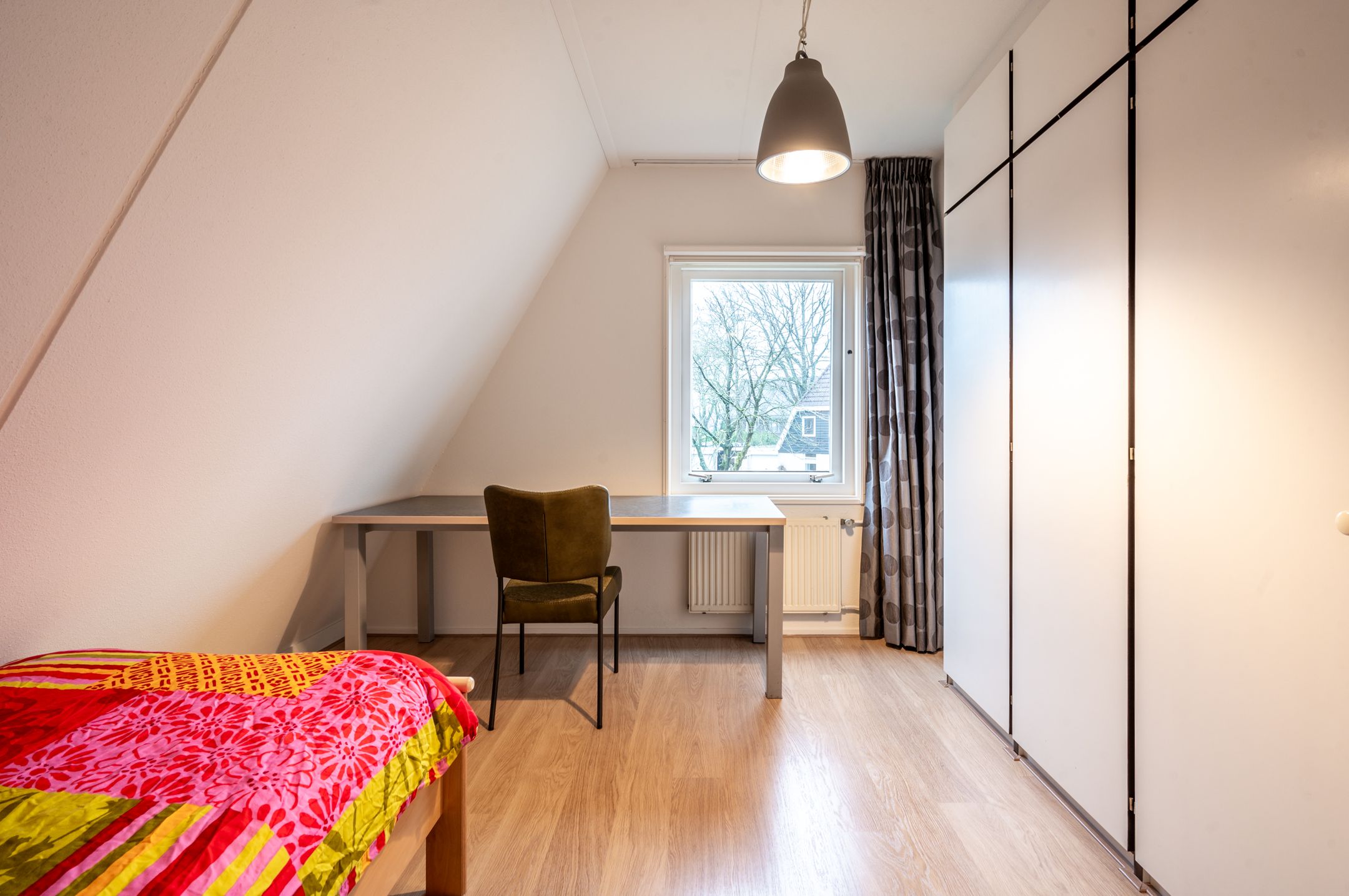 Photo 24 of Van Emsthof 8