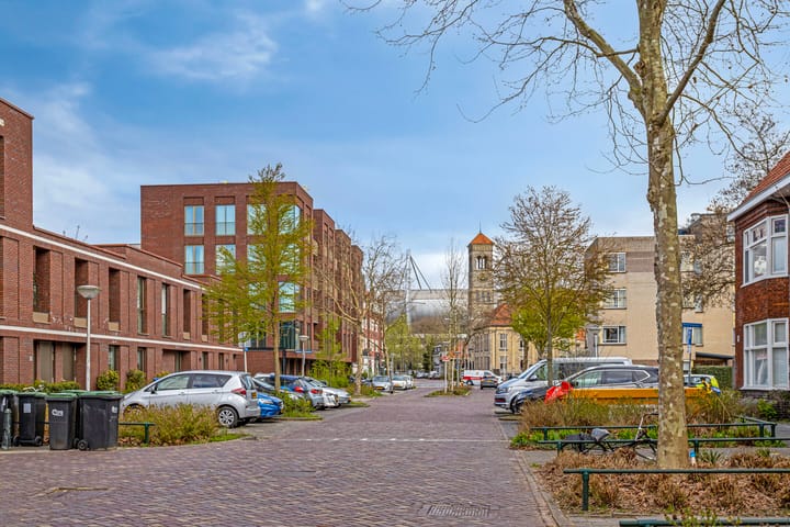 Foto 36 van Lodewijk Napoleonlaan 29