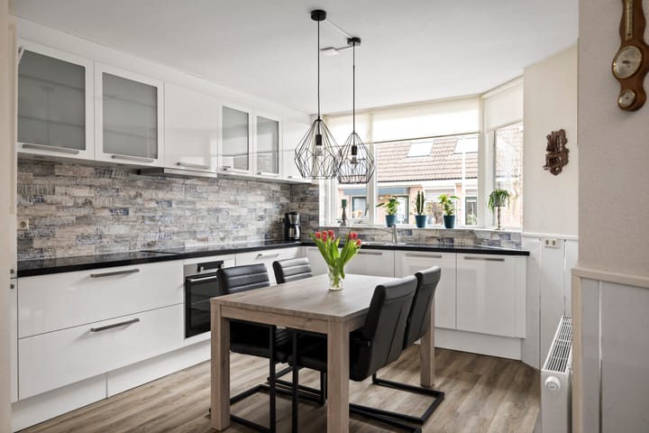 Foto 10 van Diepenbrockstraat 56