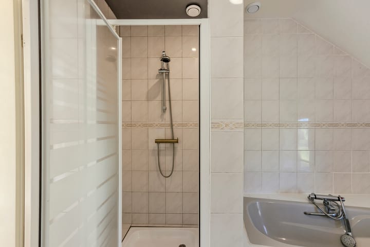 Foto 22 van Midden 152