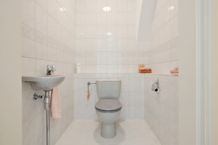 Foto 25 van Midden 152