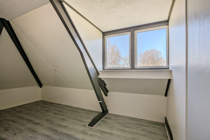 Foto 29 van Midden 152