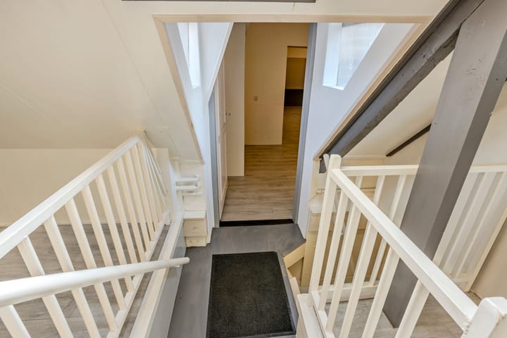 Foto 30 van Midden 152