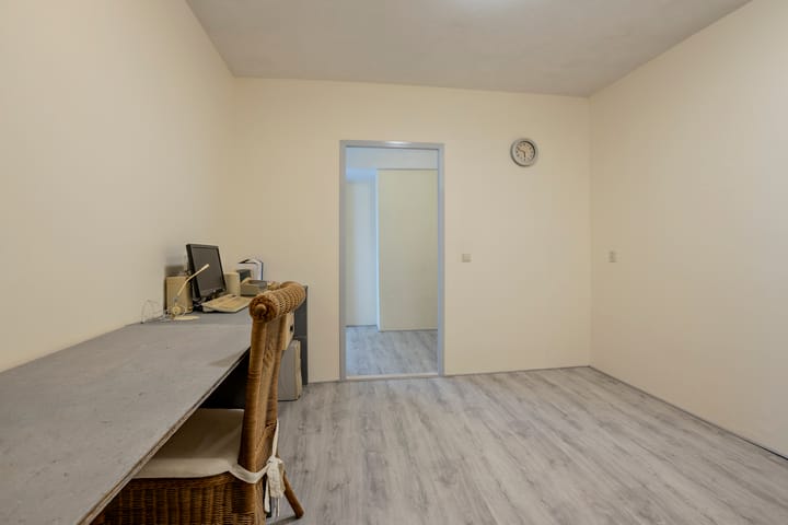 Foto 32 van Midden 152