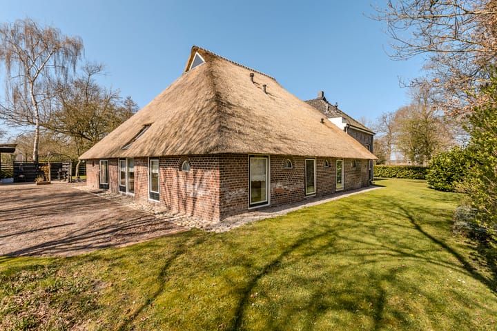 Foto 37 van Midden 152