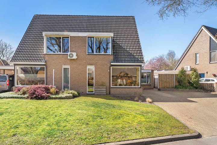 Foto 3 van Carry Pothuislaan 7