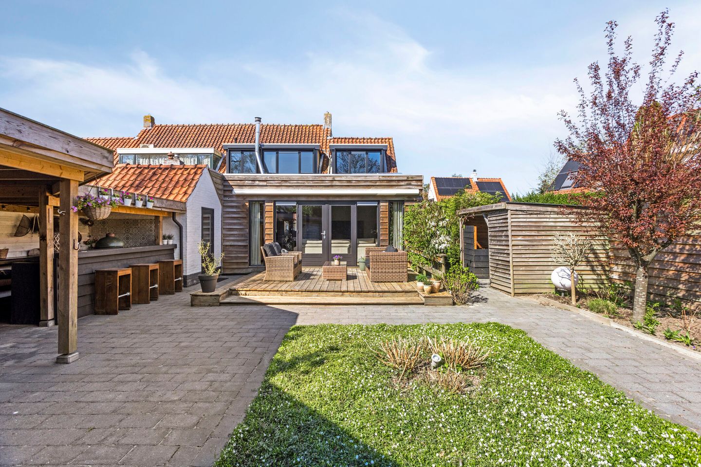 Foto 1 van Duivelandstraat 1