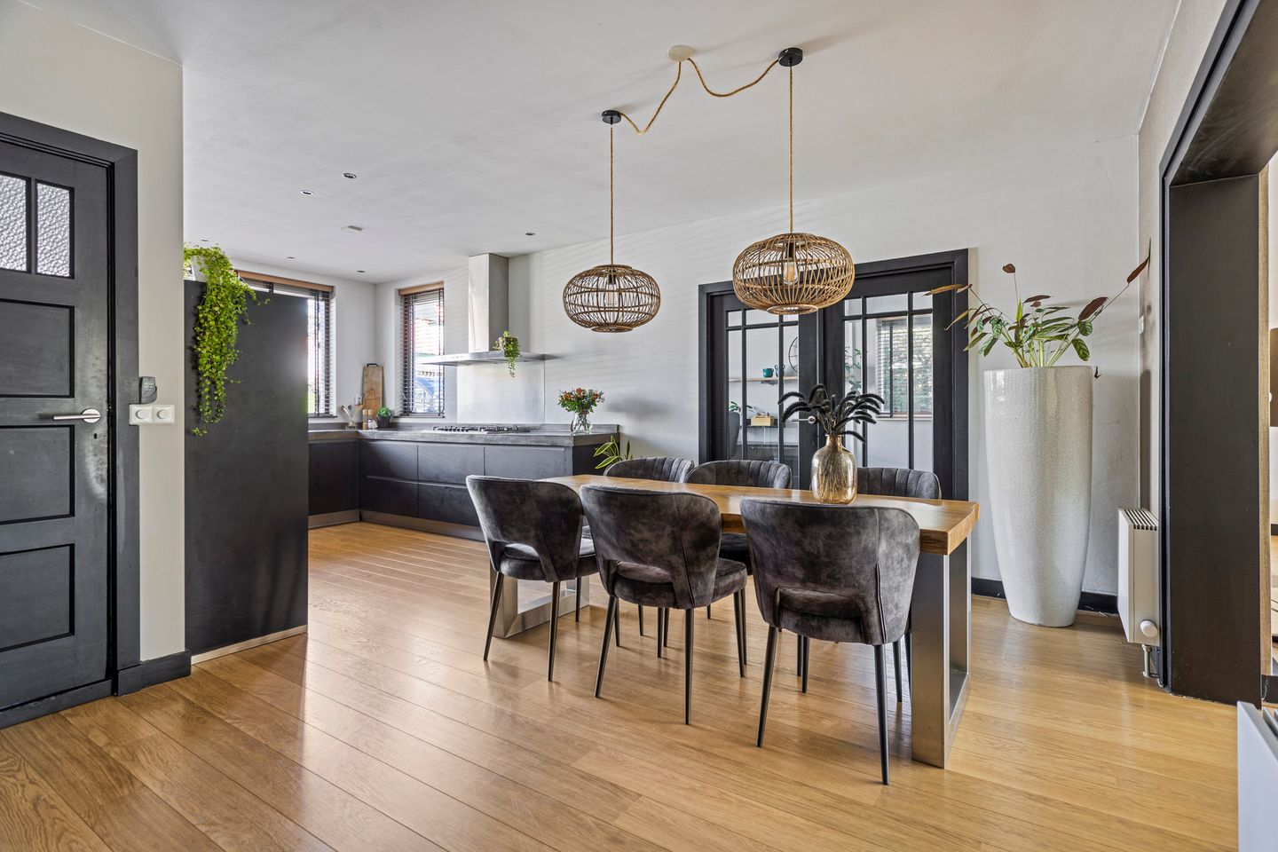 Foto 14 van Duivelandstraat 1