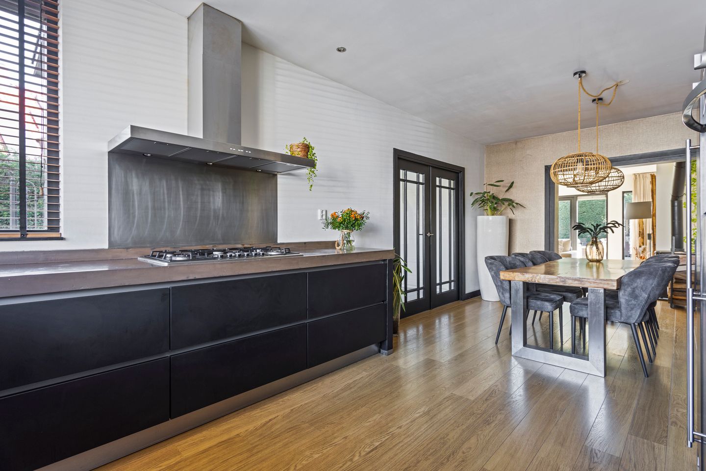 Foto 19 van Duivelandstraat 1