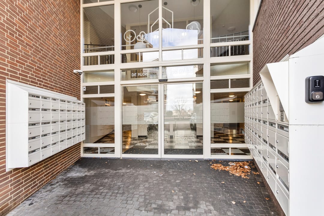 Foto 2 van De Klok 332