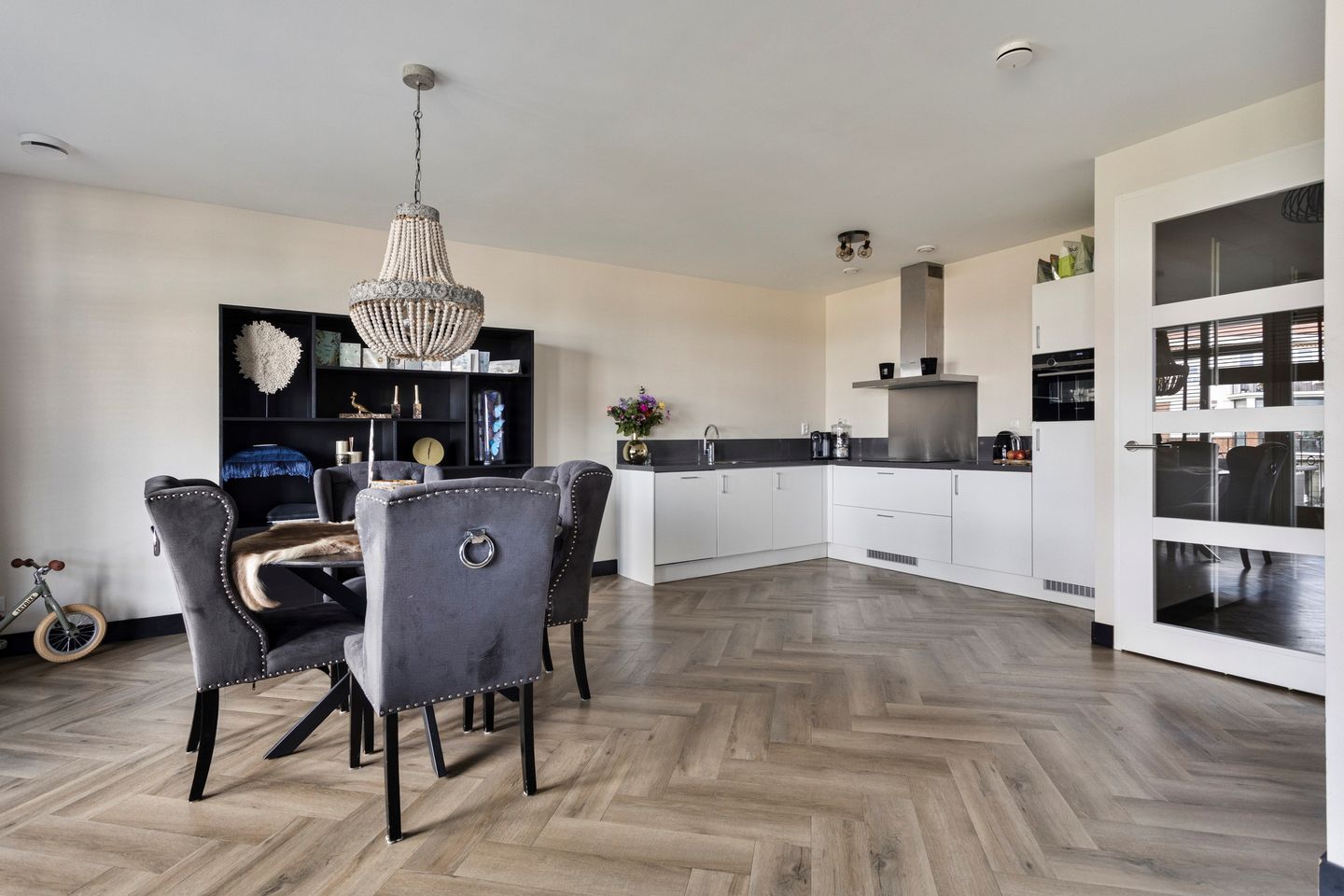 Foto 10 van De Klok 332