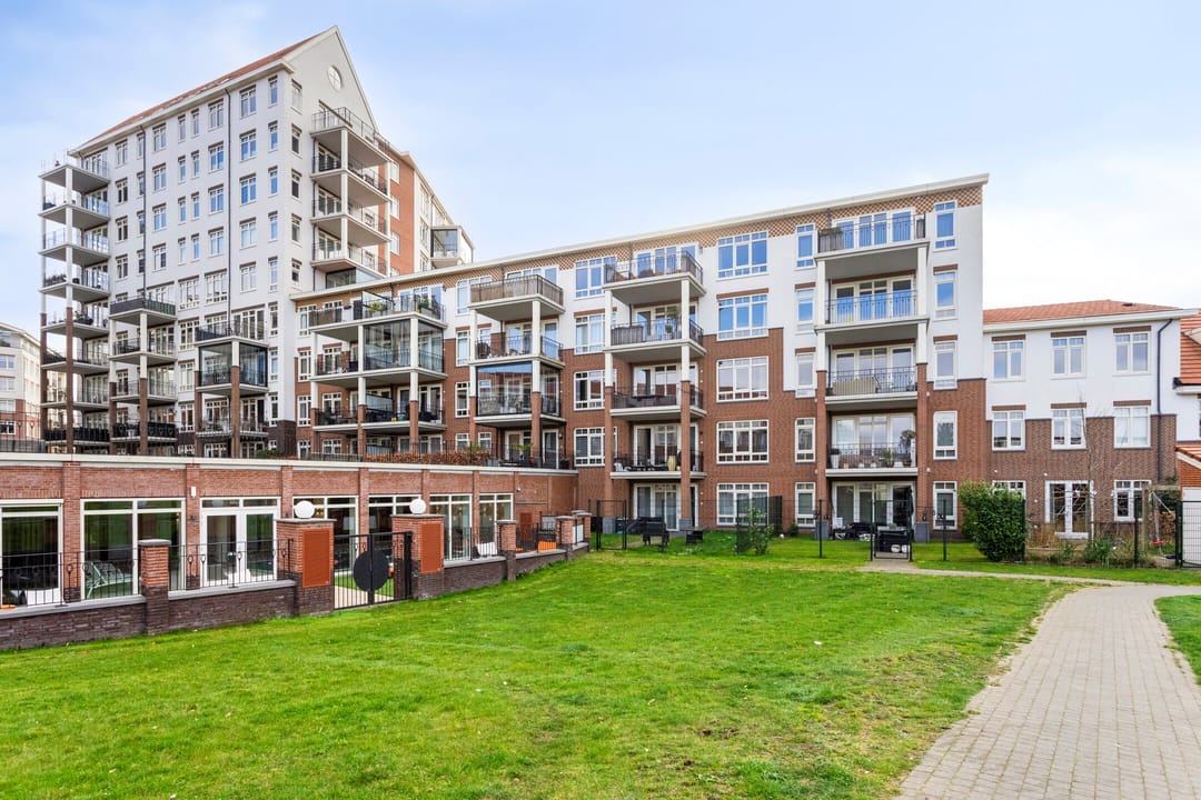 Foto 23 van De Klok 332