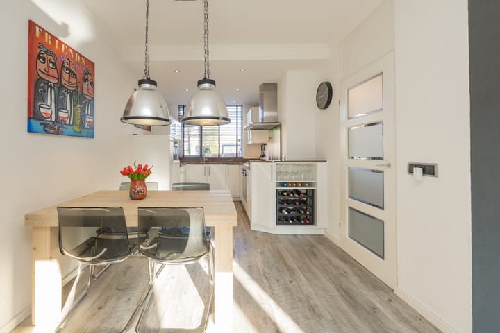 Foto 8 van Weeresteinstraat 48