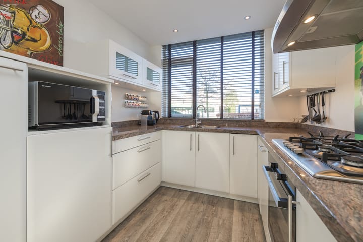 Foto 9 van Weeresteinstraat 48