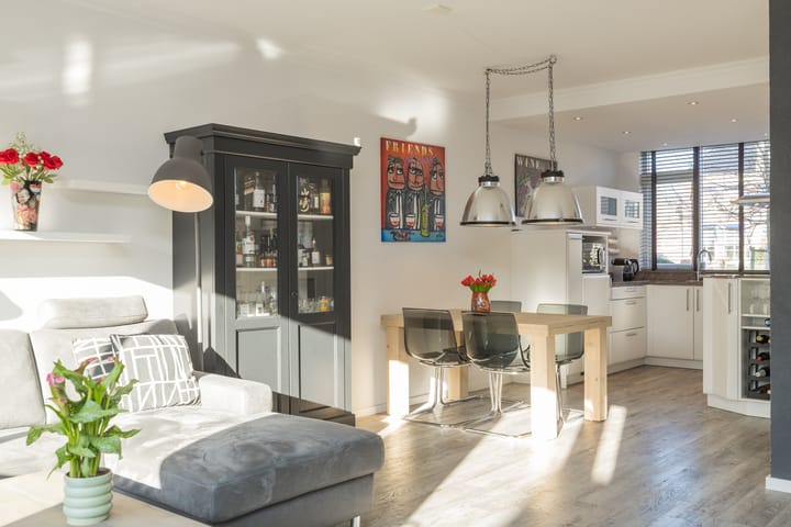 Foto 14 van Weeresteinstraat 48