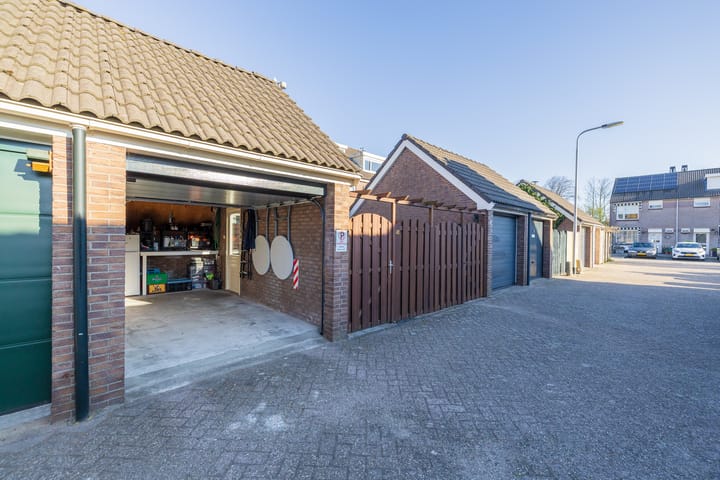 Foto 24 van Weeresteinstraat 48