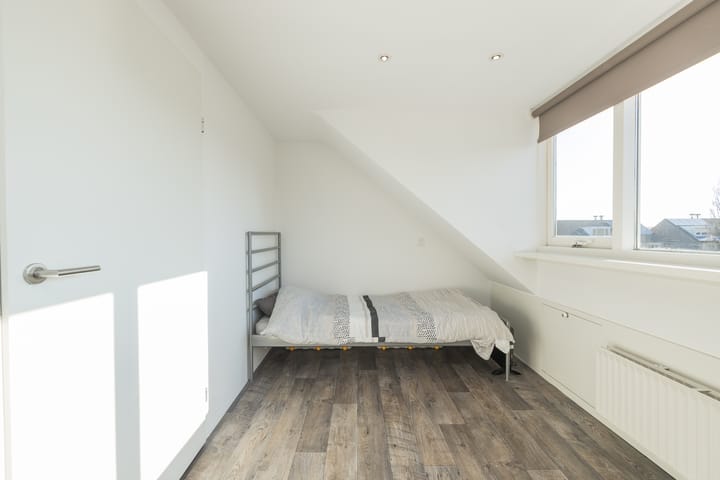 Foto 42 van Weeresteinstraat 48