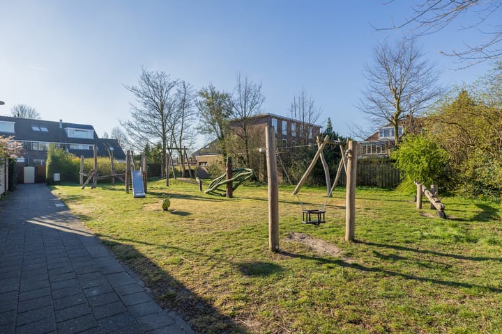 Foto 50 van Weeresteinstraat 48