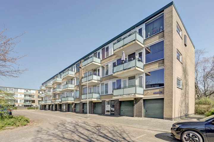 Foto 2 van Van Anrooystraat 317