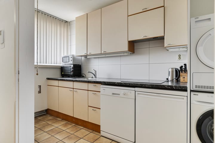 Foto 19 van Herman Gorterplaats 285