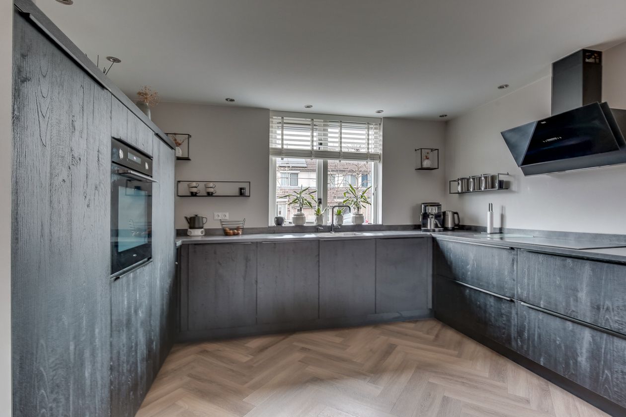 Foto 15 van Burgemeester Oldenhoflaan 100