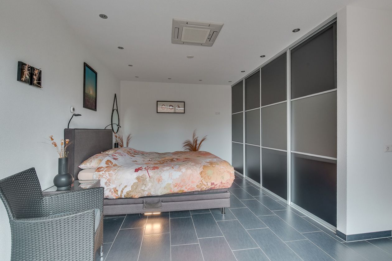 Foto 19 van Burgemeester Oldenhoflaan 100