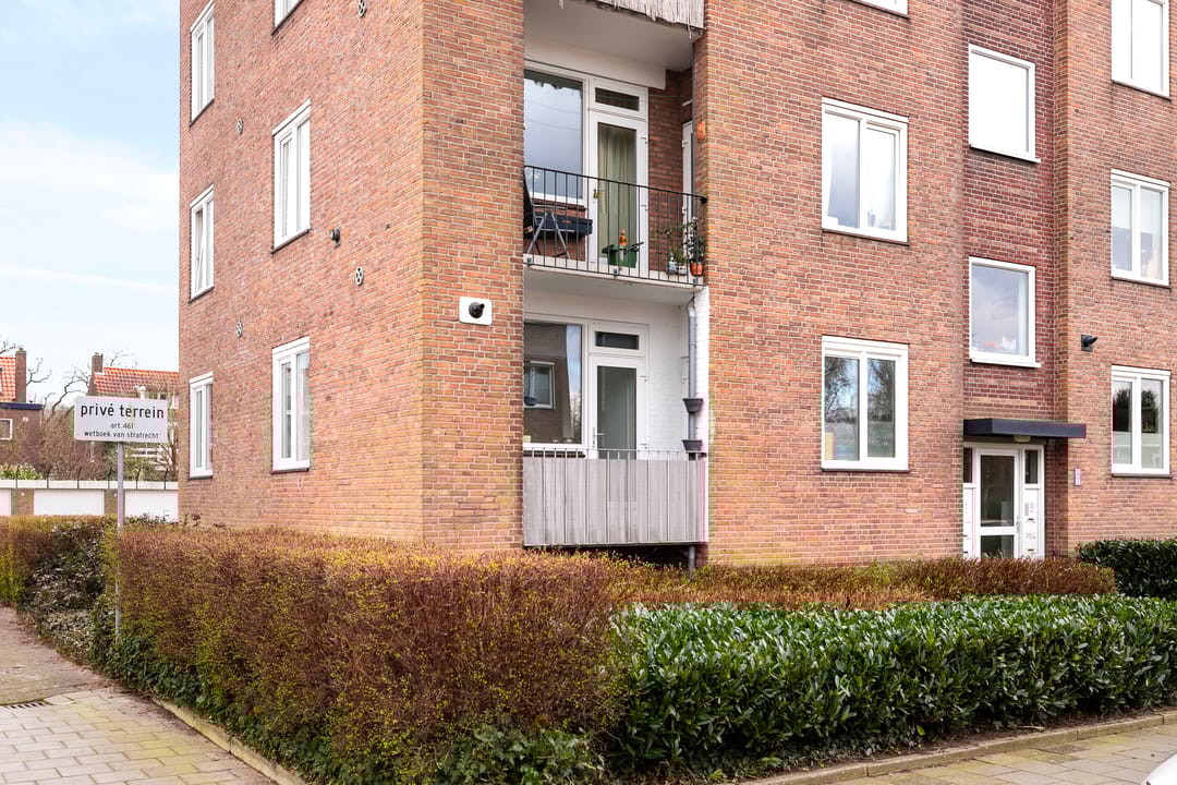 Foto 23 van Plutostraat 111