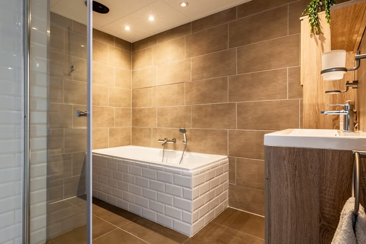 Foto 26 van Herman Gorterplaats 297