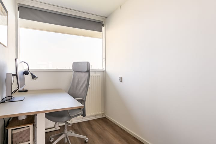 Foto 30 van Herman Gorterplaats 297