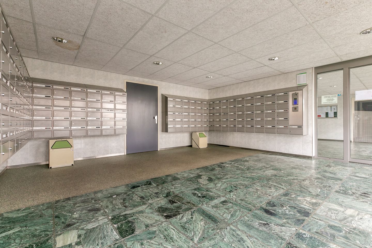 Photo 34 of Herman Gorterplaats 297