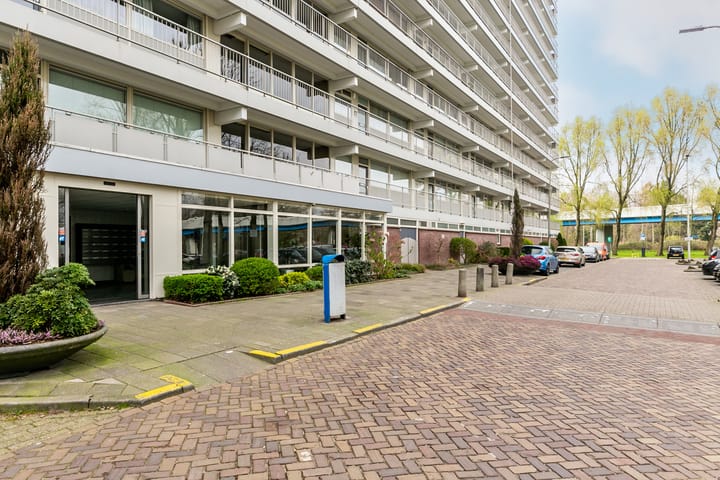 Foto 37 van Herman Gorterplaats 297