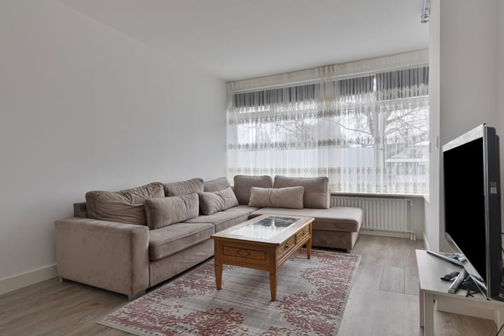 Foto 2 van Lampsinsstraat 35