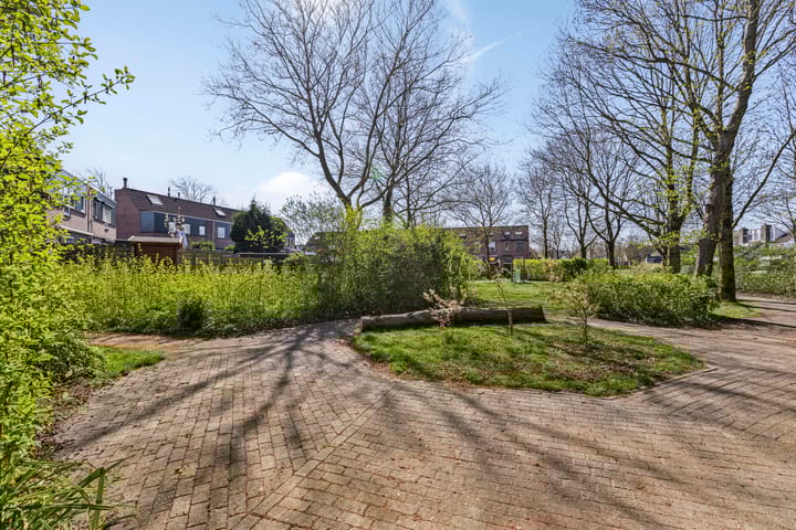 Foto 32 van Hoogewei 84