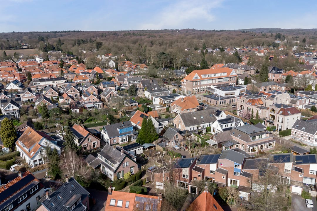 Photo 2 of Bergweg 18-B