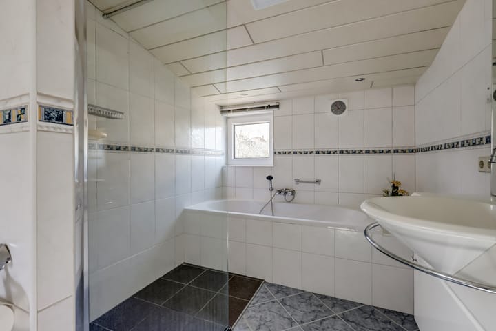 Foto 32 van Bergweg 18-B