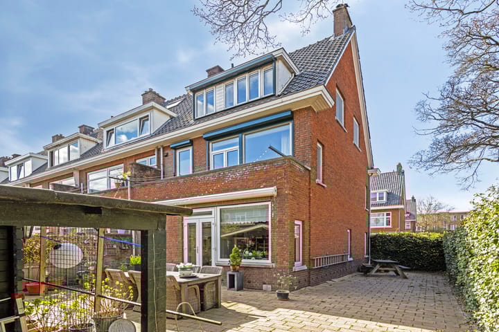 Photo 4 of Nieuwenhoornstraat 42