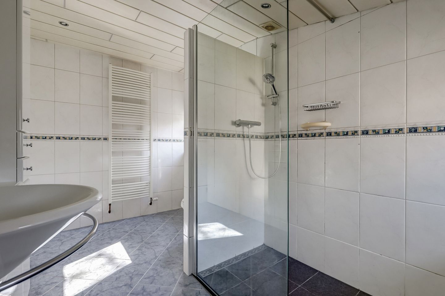 Photo 34 of Bergweg 18-B