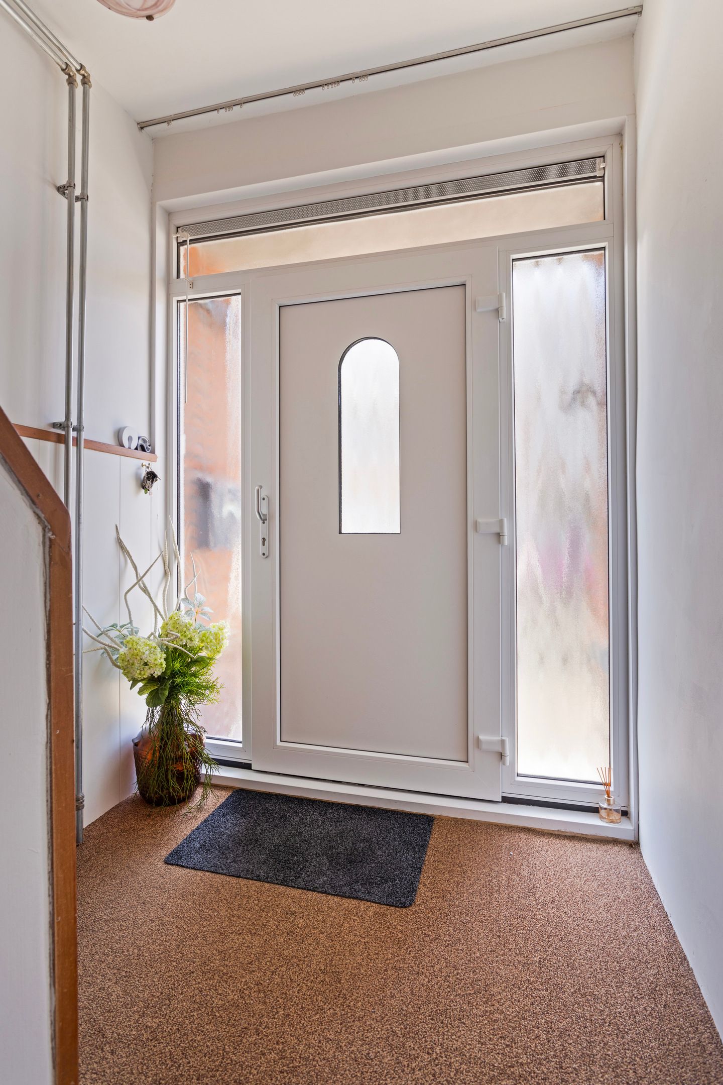 Photo 10 of Nieuwenhoornstraat 42