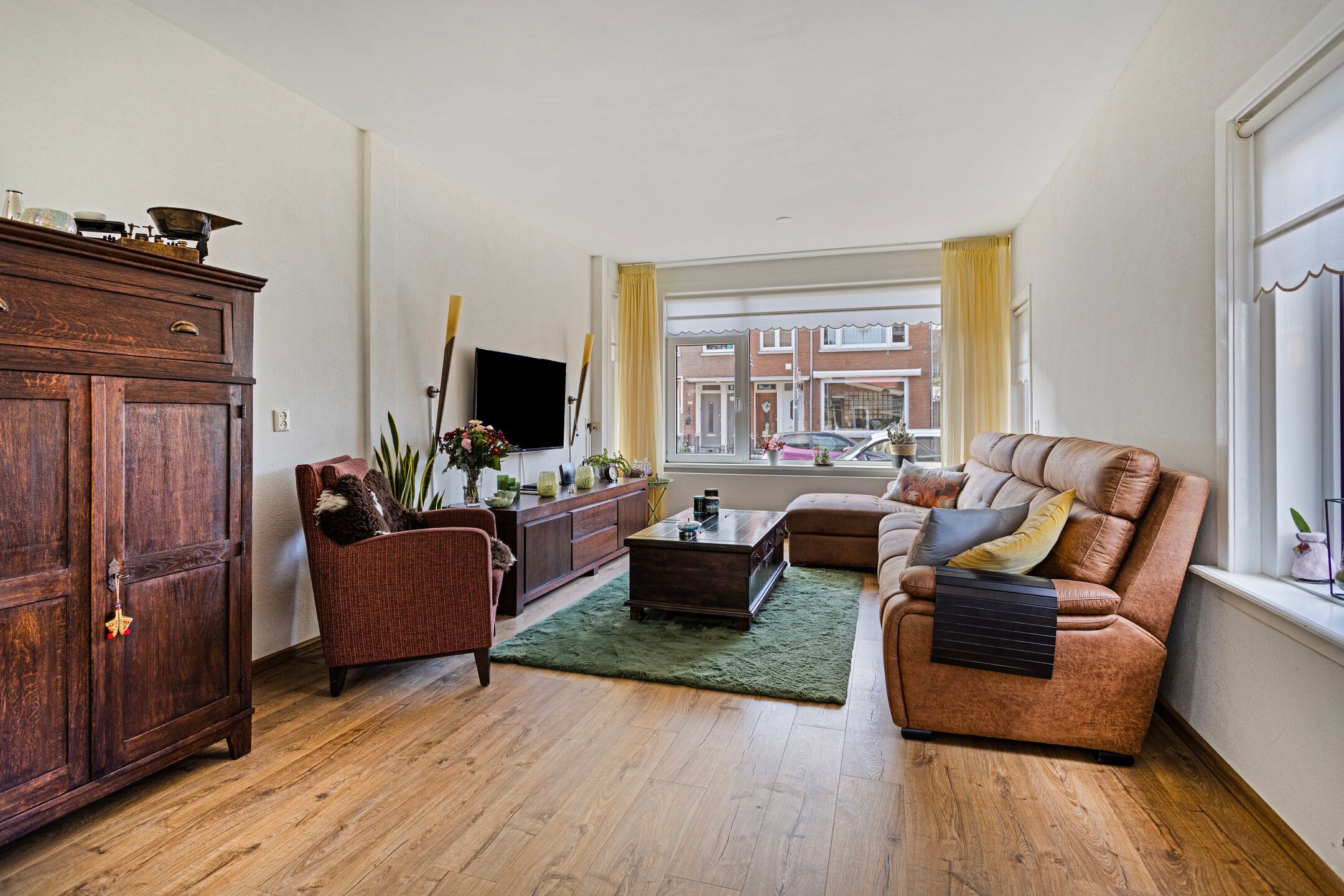 Photo 12 of Nieuwenhoornstraat 42