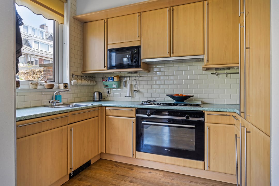 Photo 13 of Nieuwenhoornstraat 42