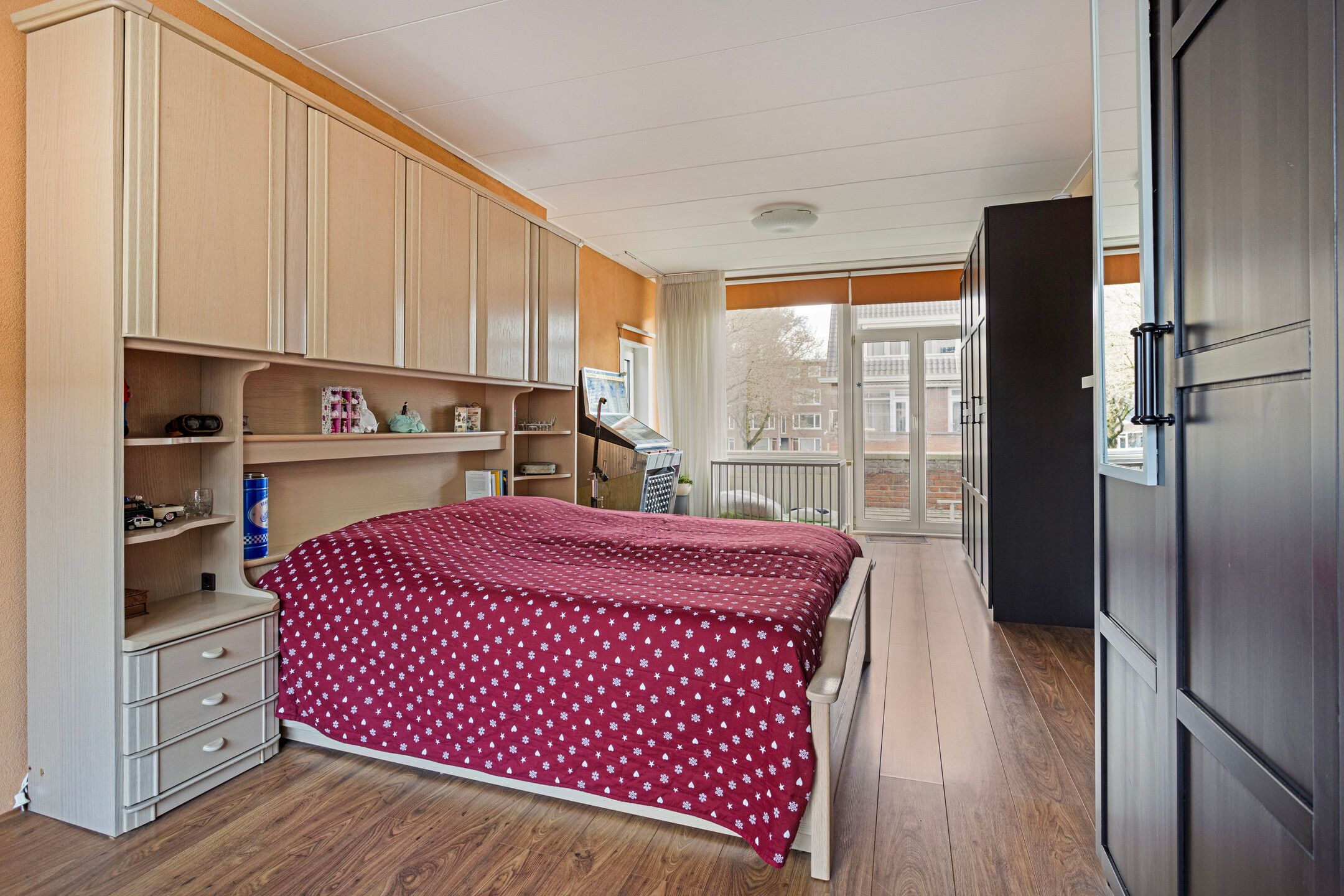 Photo 18 of Nieuwenhoornstraat 42