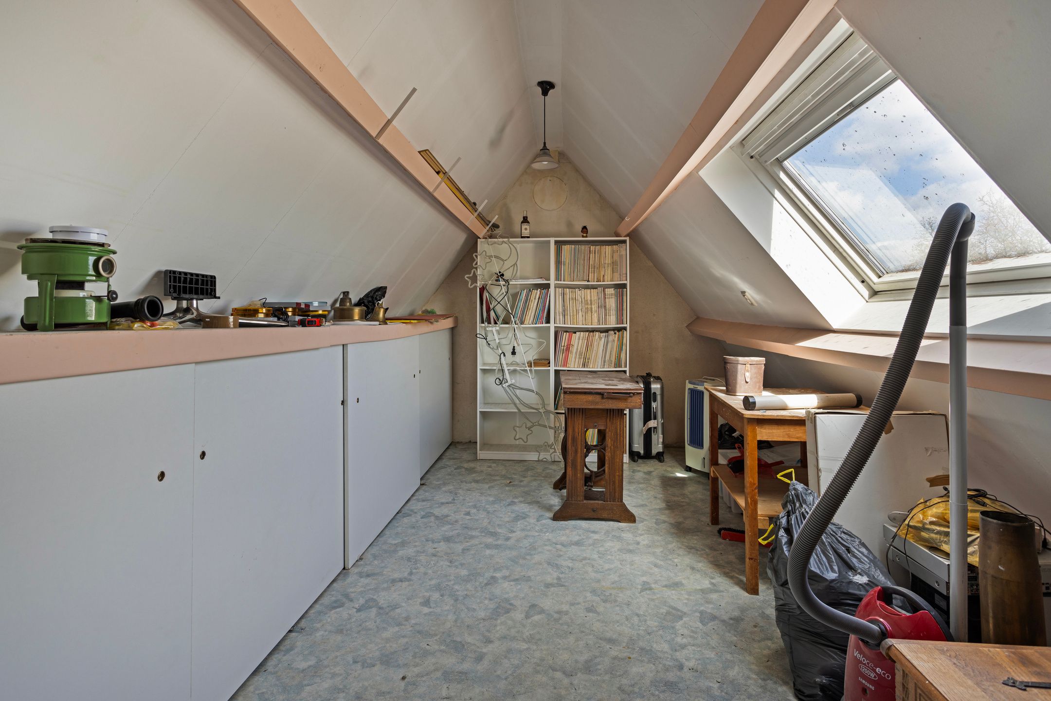 Photo 33 of Nieuwenhoornstraat 42