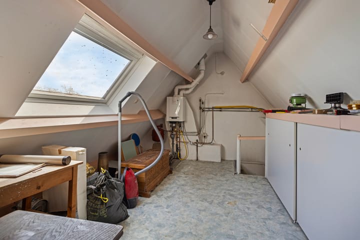 Foto 34 van Nieuwenhoornstraat 42