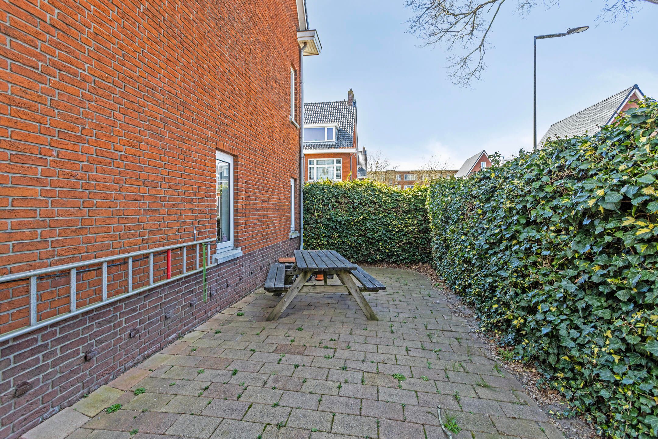 Photo 36 of Nieuwenhoornstraat 42