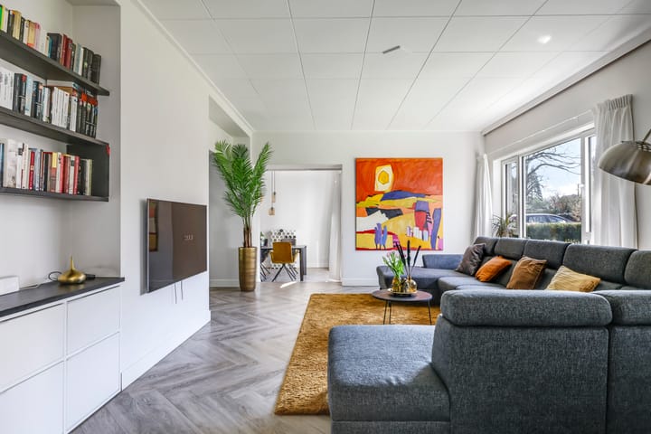 Photo 11 of Julianalaan 5