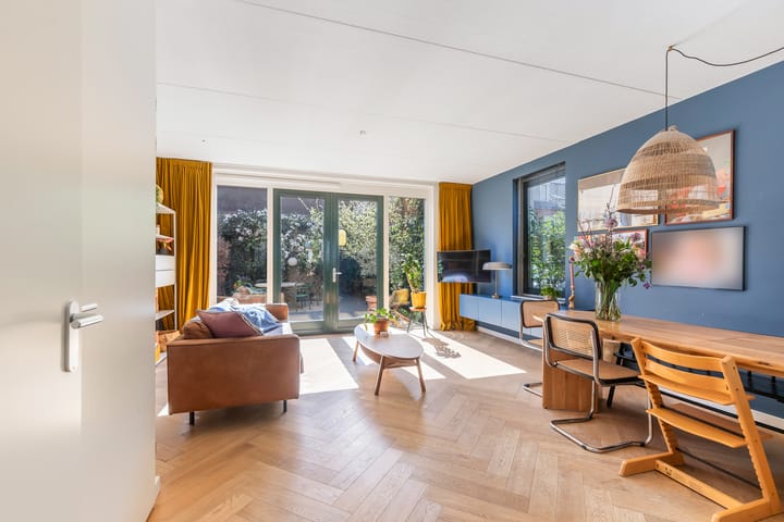 Foto 5 van Gezusters Van Damhof 2