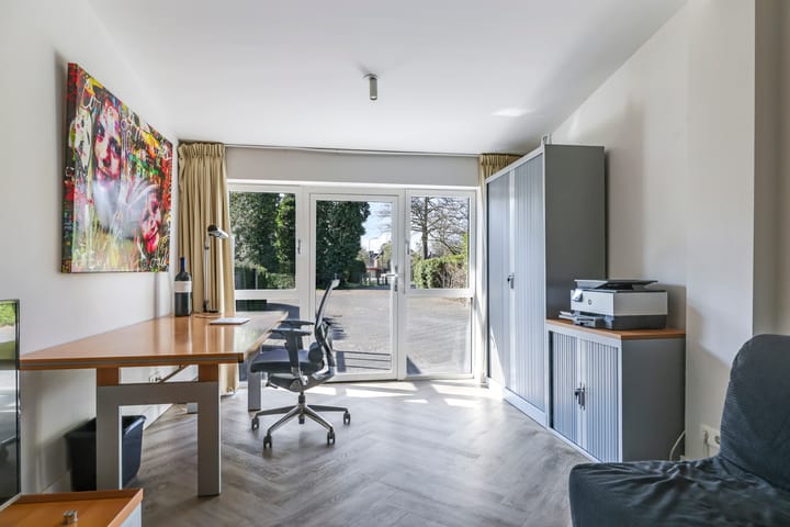 Photo 32 of Julianalaan 5