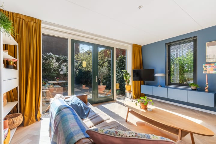 Foto 6 van Gezusters Van Damhof 2