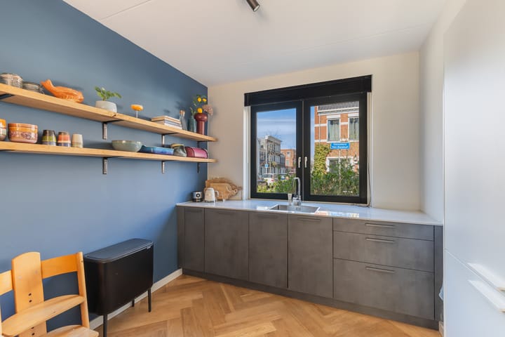 Foto 15 van Gezusters Van Damhof 2